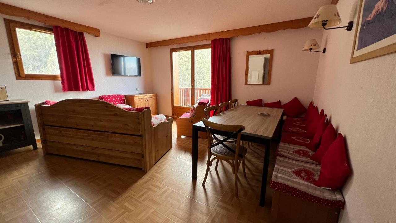 Les Gentianes 1800 Apartment ปี-แซ็ง-วาซ็อง ภายนอก รูปภาพ