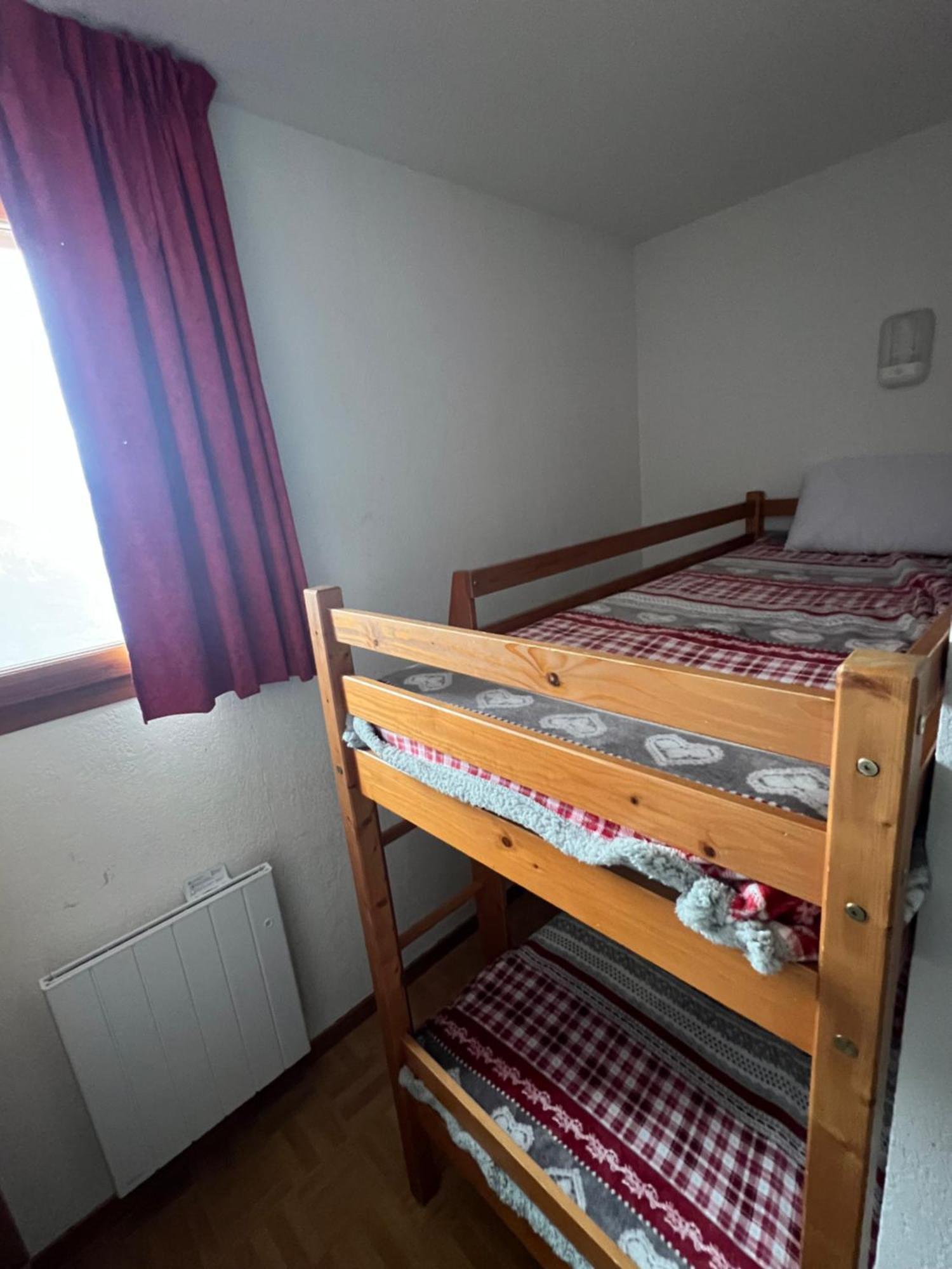 Les Gentianes 1800 Apartment ปี-แซ็ง-วาซ็อง ภายนอก รูปภาพ